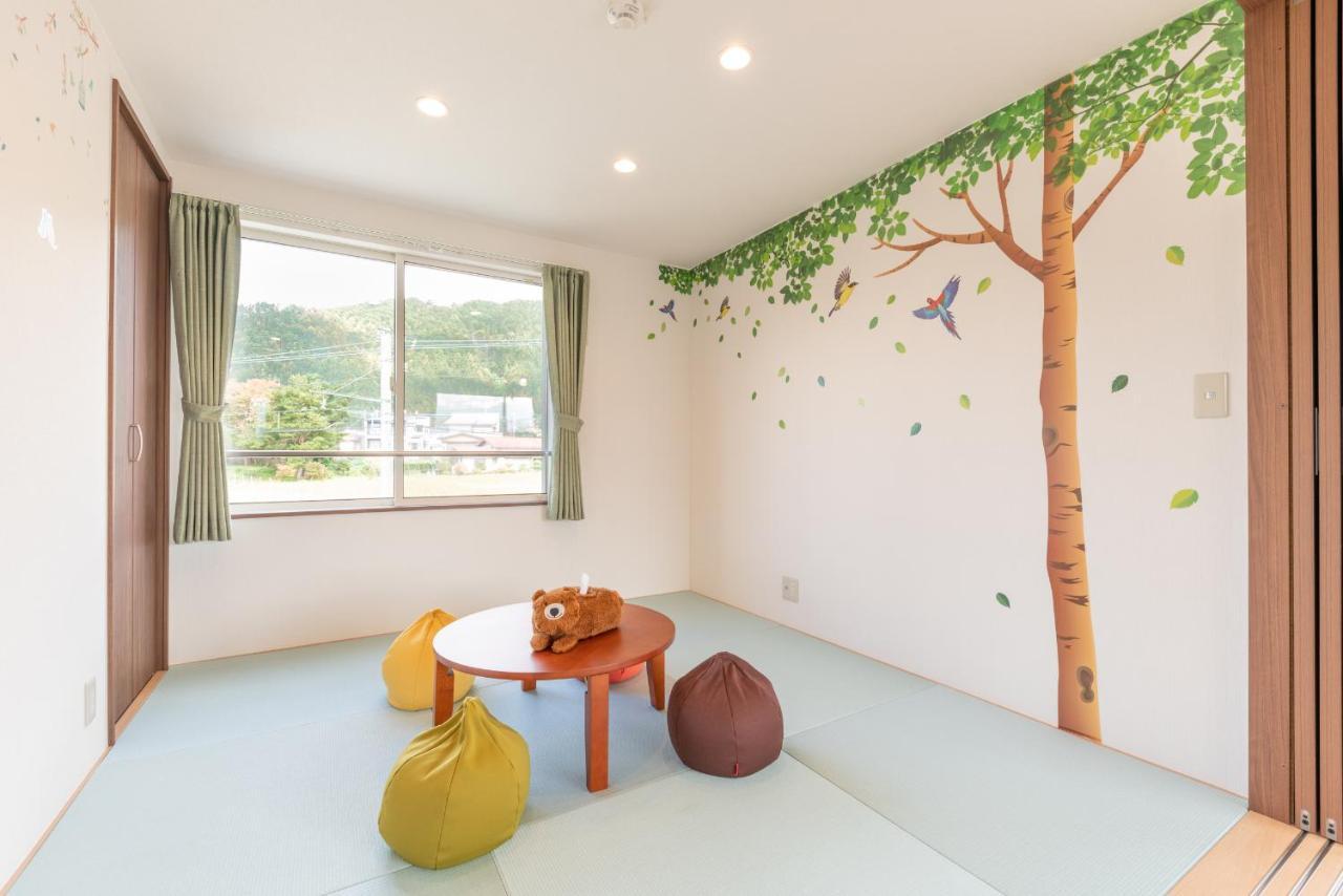 Private House Clover Fujikawaguchiko Buitenkant foto